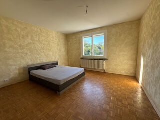  Maison  vendre 8 pices 