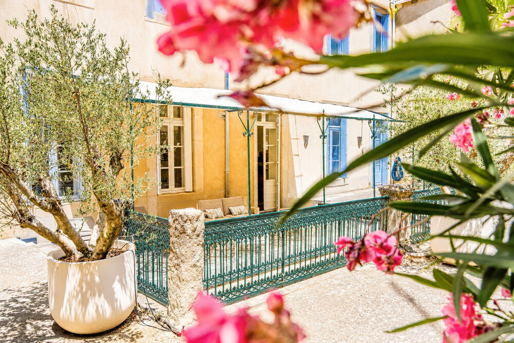 Appartement de caractère avec cour