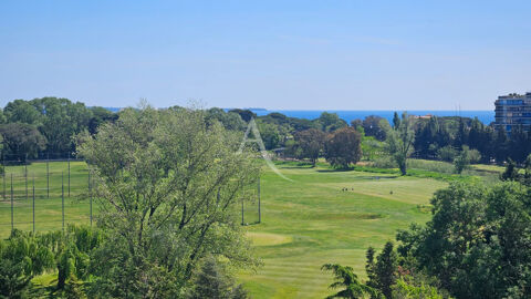   VUE MER ! La plage � pied !  2/3 p. avec terrasse 14 m� au calme, PK S/SOL Appartement - 2 pi�ce(s) - 44 m�