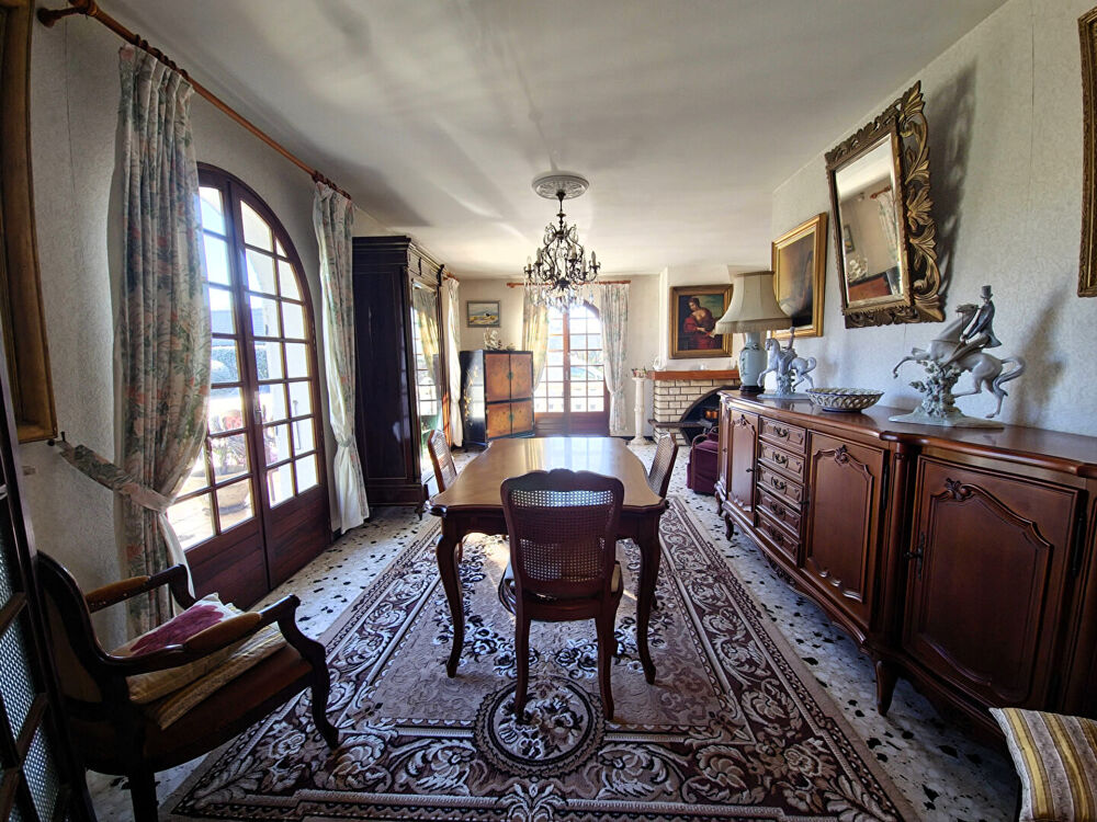 Centre Lavernose-Lacasse : plain-pied fonctionnel, 3 chambres, terrain divisible