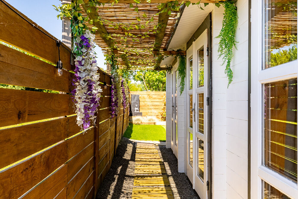  vendre  Maison Bois-de-Cn (85710)