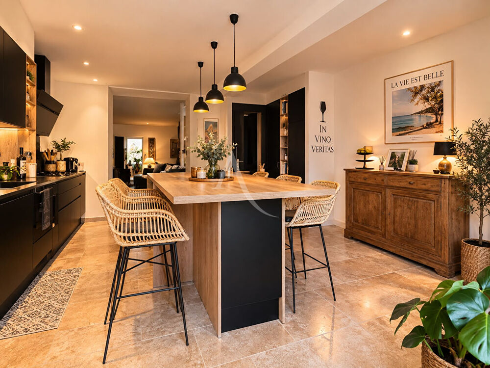 Vente Maison MAISON DE VILLAGE DE CARACTÈRE 197 m² 4 CHAMBRES PISCINE EXTÉRIEUR INTIMISTE Gemil