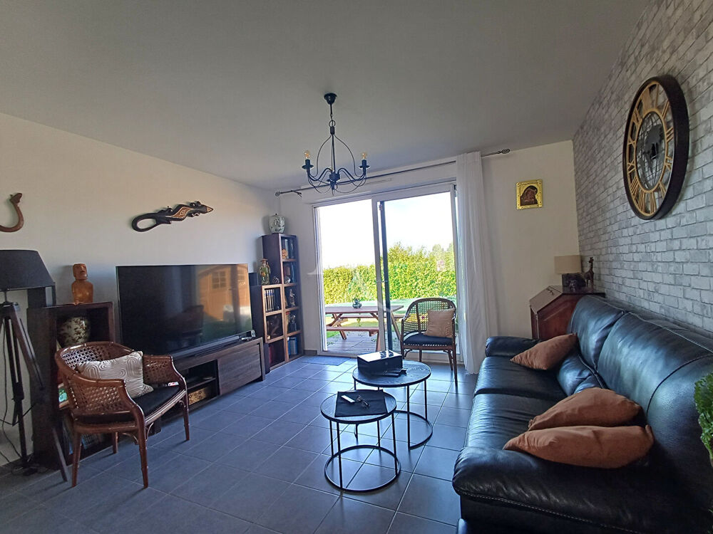 Vente Maison PAVILLON PLAIN PIED AU CALME PROCHE DE L'ÉCOLE ET DU CENTRE BOURG. Saint nazaire sur charente