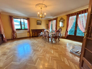  Maison � vendre 9 pi�ces 147 m�