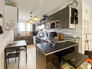  Appartement  vendre 5 pices 85 m