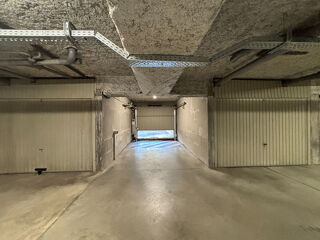  Parking / Garage à vendre 