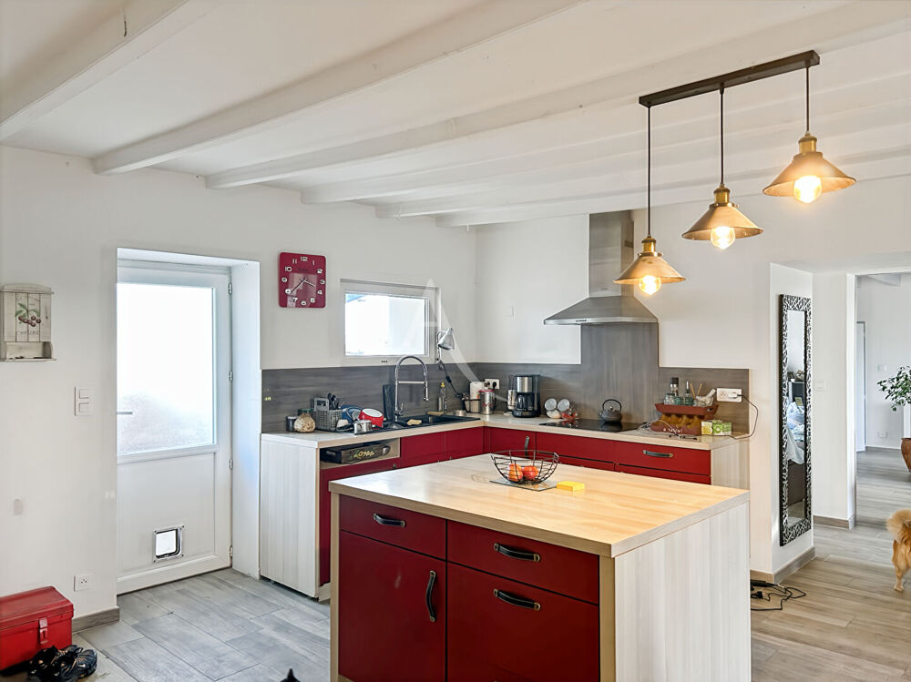 Maison Le Gue De Velluire 4 pièce(s)