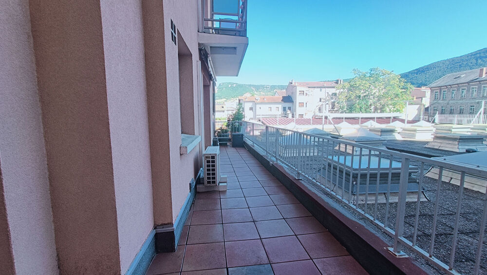 Appartement Millau T2 avec ascenseur et cave - résidence proche de toutes commodités