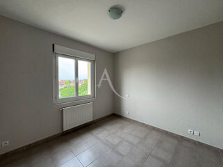  Appartement à louer 2 pièces 47 m²