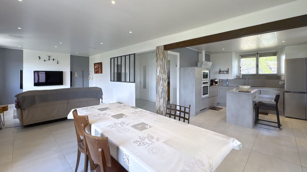 Maison 185 m² Gruffy