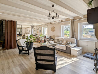  Maison à vendre 6 pièces 216 m²