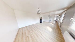  Appartement à louer 4 pièces 103 m²