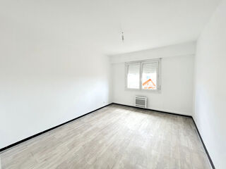  Appartement � louer 3 pi�ces 67 m�