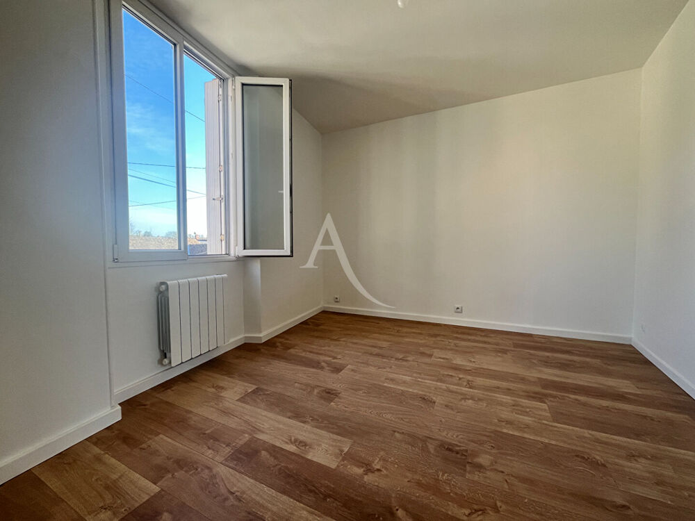 Appartement 2 pièces au coeur du centre ville de DOURDAN!