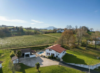  Maison � vendre 8 pi�ces 170 m�