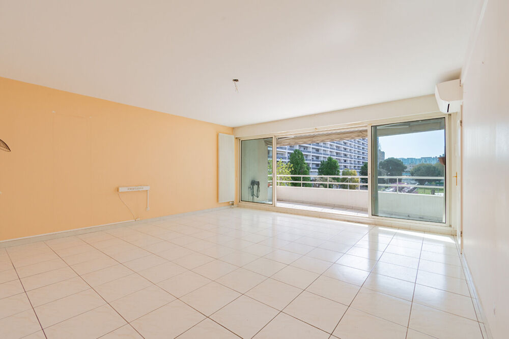 Vente Appartement Appartement  4 pièces  avec terrasse 95m2 Marseille 13008 Marseille 8