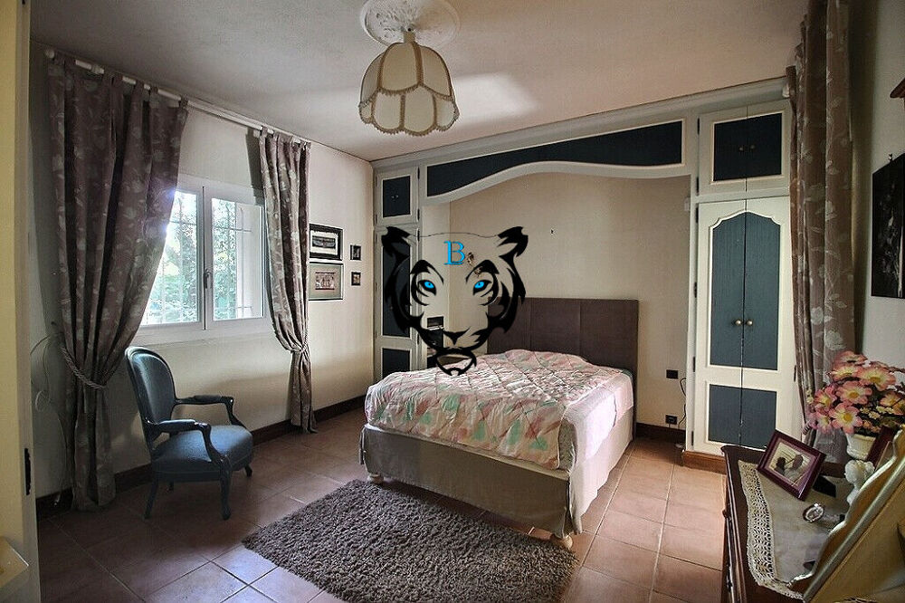  vendre  Maison Roquebrune-sur-Argens (83520)