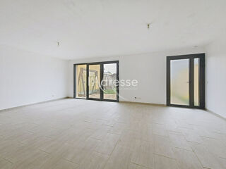  Maison  vendre 5 pices 93 m