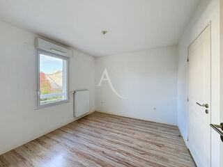  Appartement à louer 2 pièces 42 m²