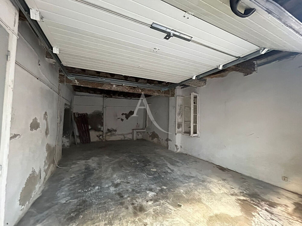 Vente Parking/Garage Garage / box indépendant 31,90m² Perpignan