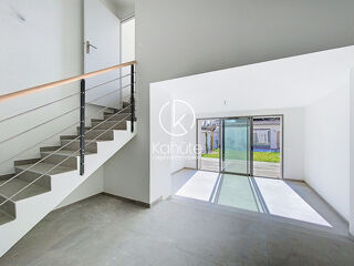  Maison  louer 8 pices 228 m
