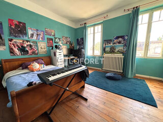  Maison  vendre 5 pices 211 m