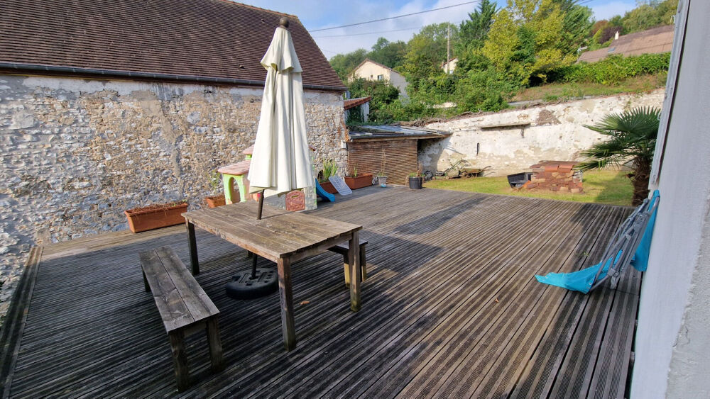 Maison Mantes La Ville de 3 chambres et 580m² de terrain