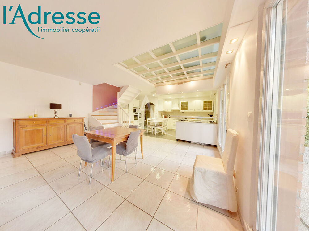 Vente Appartement Appartement  Duplex  5 pièce(s) 105 m2 Champs sur marne
