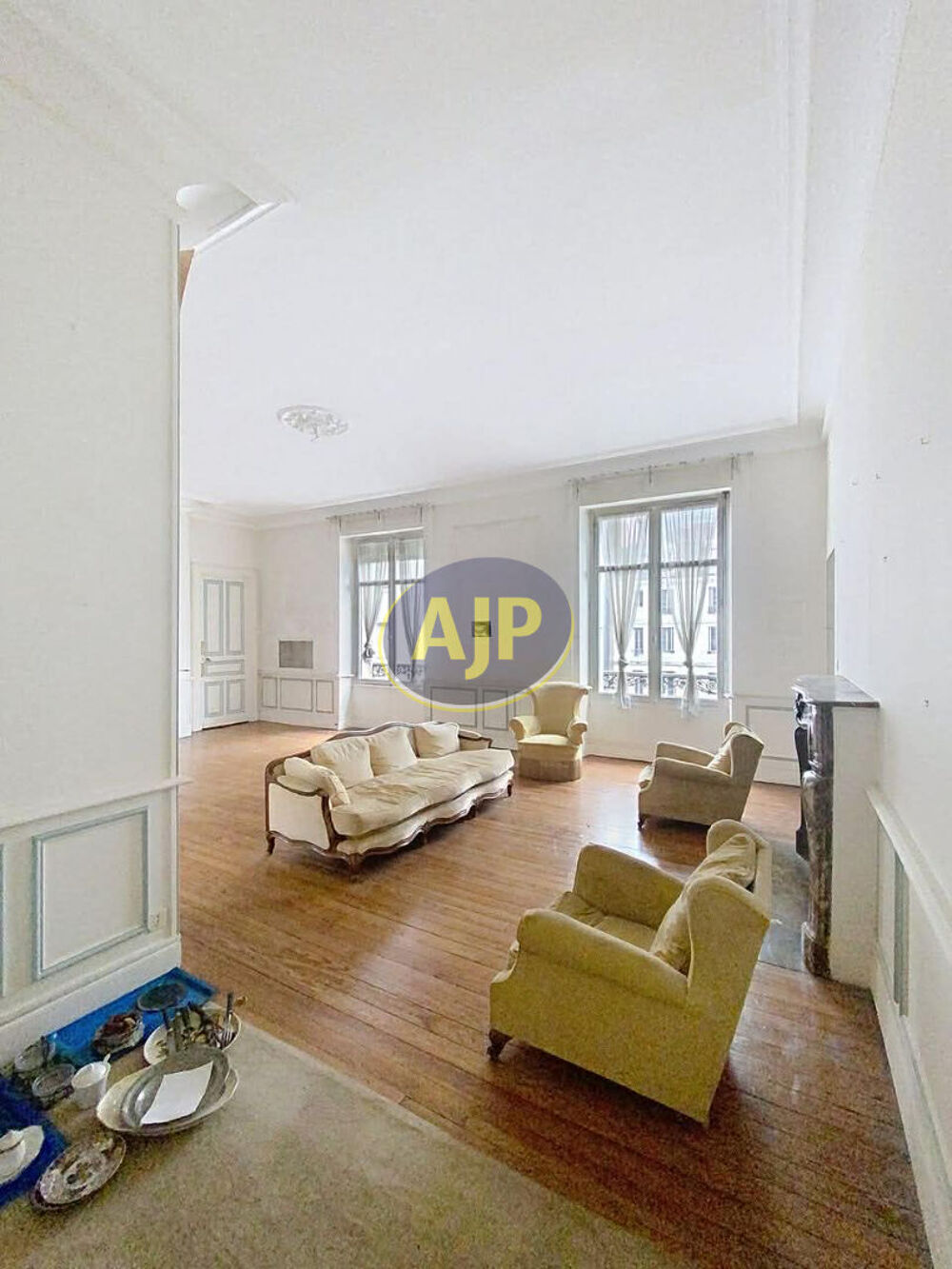 Vente Appartement PAU - T5 + cave et parking Pau