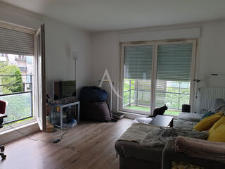  Appartement à louer 3 pièces 62 m²