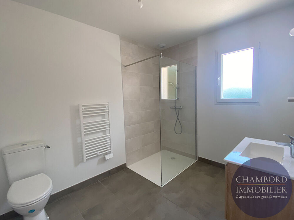 Location Maison À LOUER - Maison de plain-pied avec extérieur et stationnement Le controis en sologne