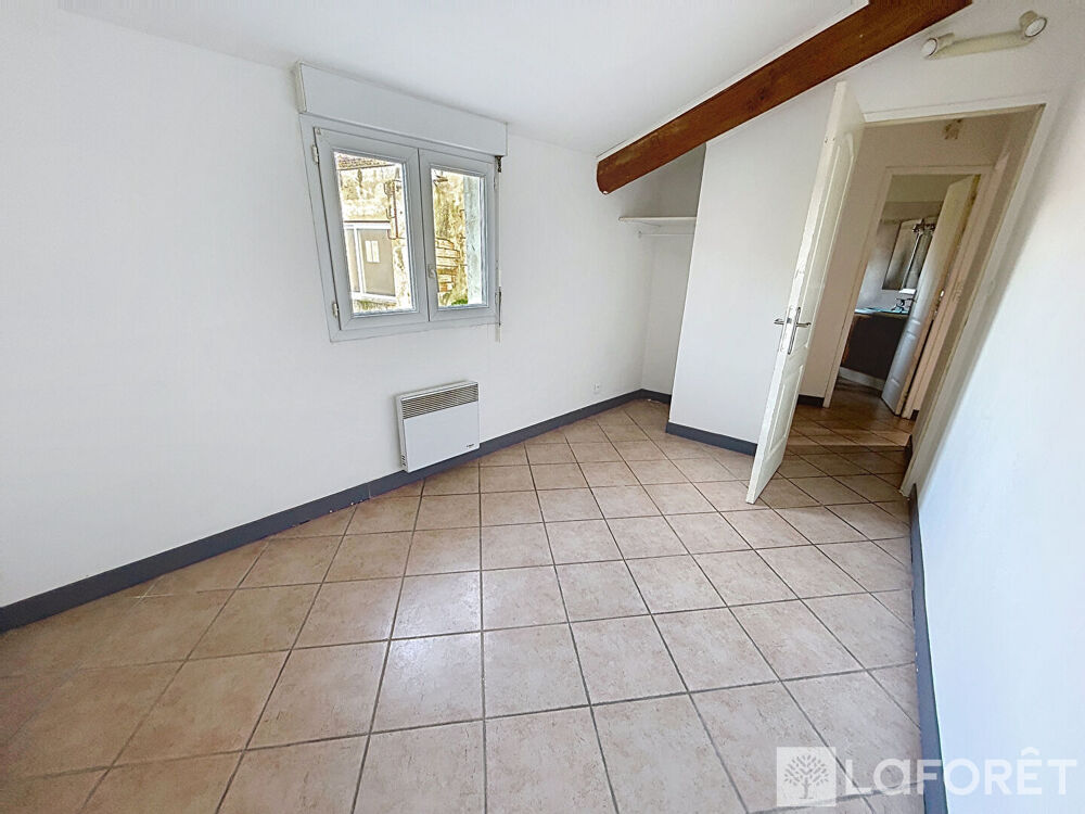 Vente Appartement COURTHEZON - Beau T3 lumineux + GARAGE, et parking Courthezon