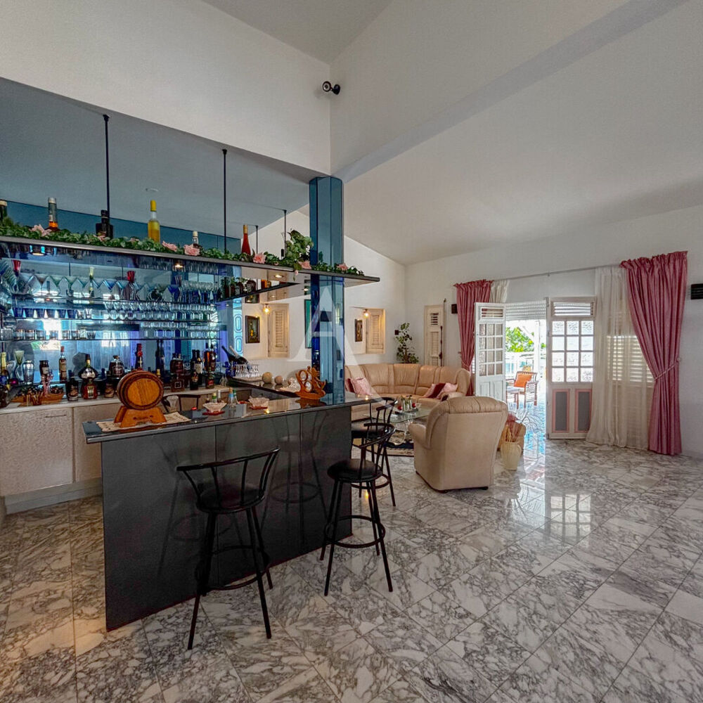 � vendre  Maison Sch�lcher (97233)