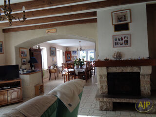  Maison à vendre 8 pièces 147 m²