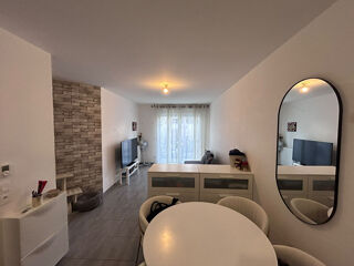 Location Appartement Charmant studio à louer en rez-de-chaussée à Meaux Meaux