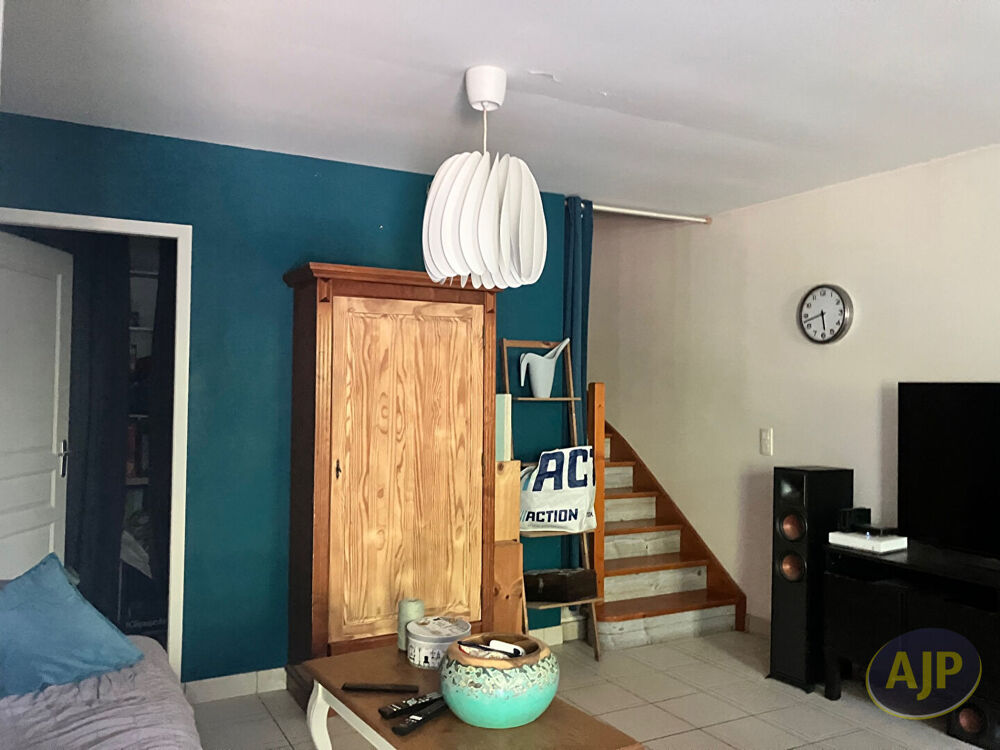 Location Maison Maison mitoyenne T4 - Arveyres Arveyres