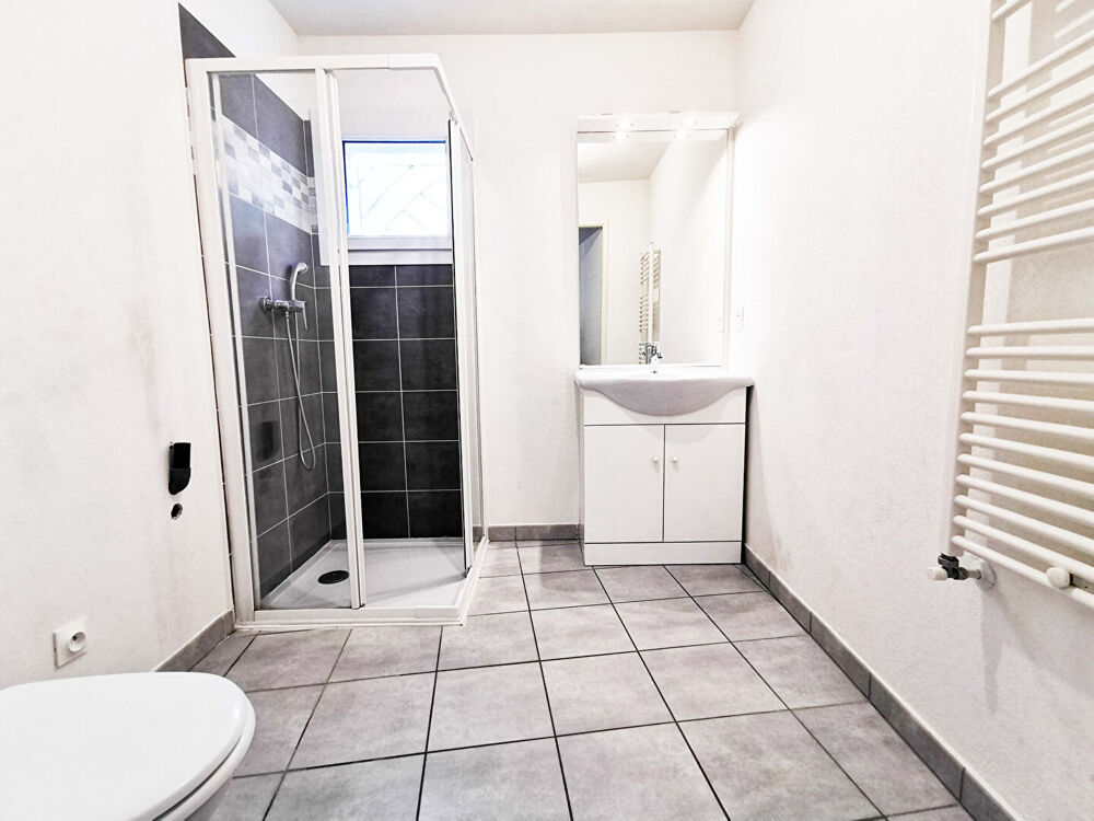 Location Appartement LA COLLE SUR LOUP - Studio de 26 m² avec terrasse La colle sur loup