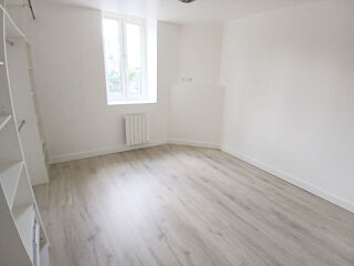  Appartement à louer 3 pièces 59 m²