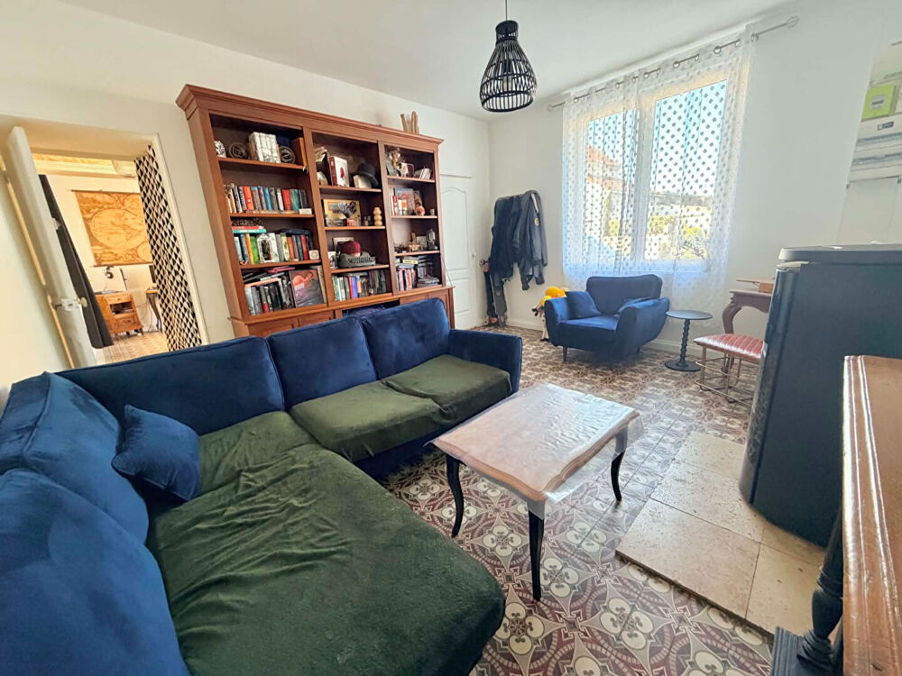 Maison de caractère semi plain-pied de 180 m² avec jardin de près de 800 m²