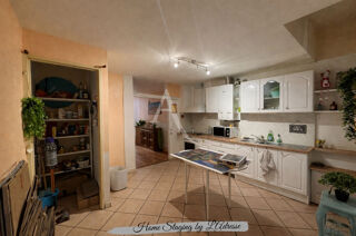  Appartement à louer 2 pièces 65 m²