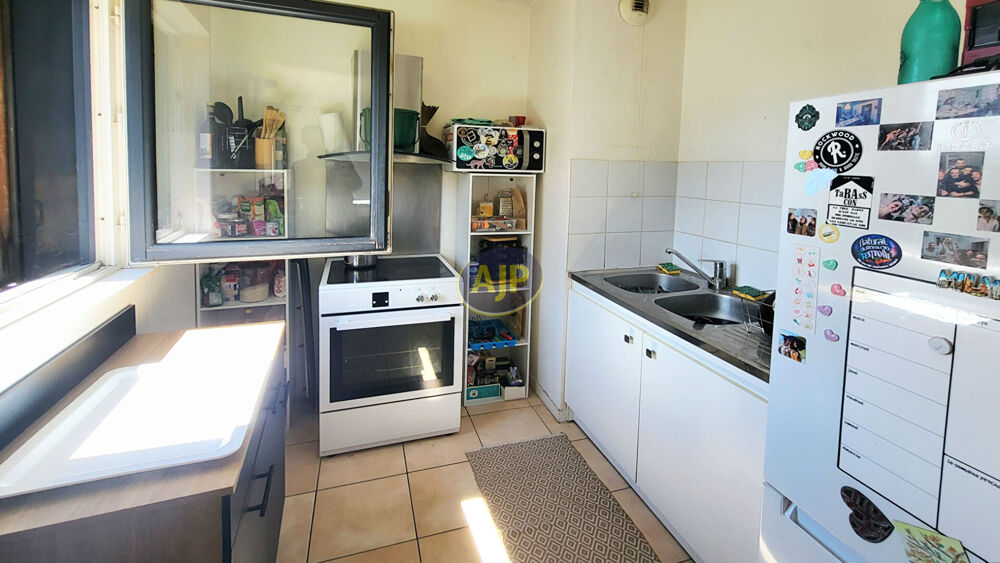 Vente Appartement BORDEAUX Lac - Appartement T3 récent avec terrasse Bordeaux