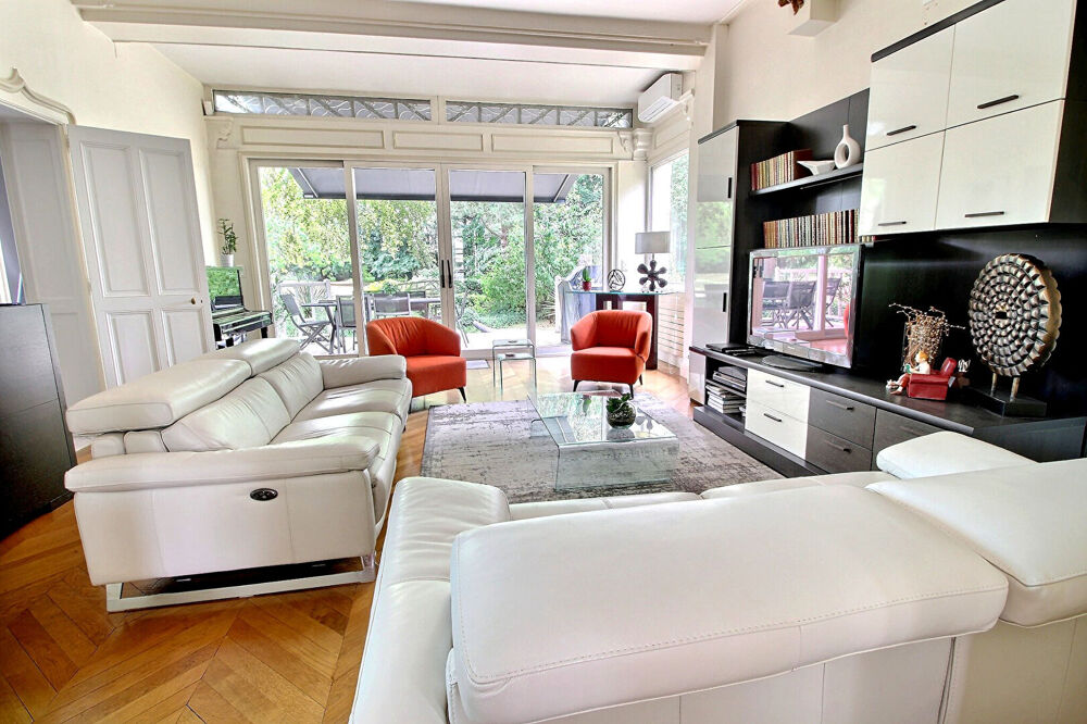 Demeure de prestige Proche de Château Thierry 10 pièce(s) 295 m2