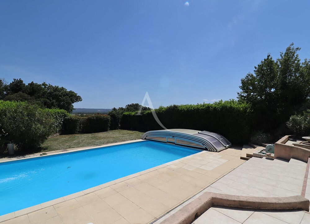 VILLA LUMINEUSE DE PLAIN PIED PISCINE SAINTE TULLE 4 CHAMBRES DE 121.73 m2 AU CALME ABSOLU