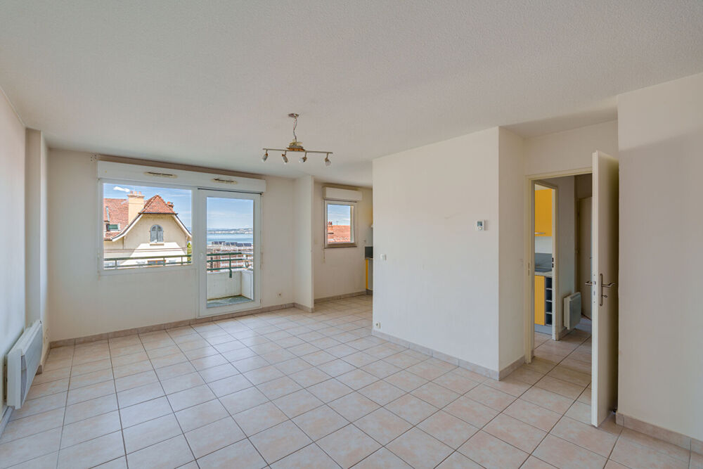 Vente Appartement Appartement Evian Les Bains 2 pièces 51,69m² avec vue lac proche centre Evian les bains
