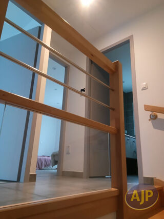  Maison à louer 6 pièces 125 m²