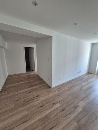  Appartement à louer 2 pièces 45 m²