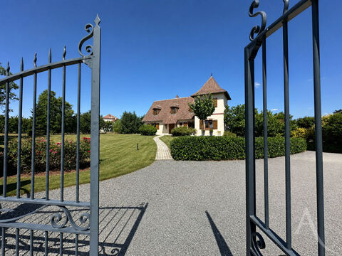   Trouy Nord - Maison 170 m� la campagne � deux pas de la ville ! Maison - 7 pi�ce(s) - 170 m�