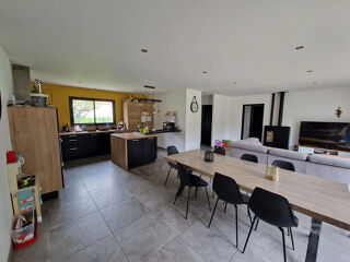  Maison  vendre 4 pices 107 m