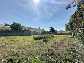  Terrain à vendre 1403 m²