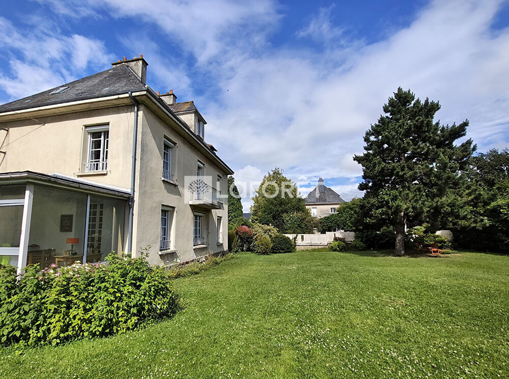 Maison Les Monts D Aunay 8 pièce(s) 180m²